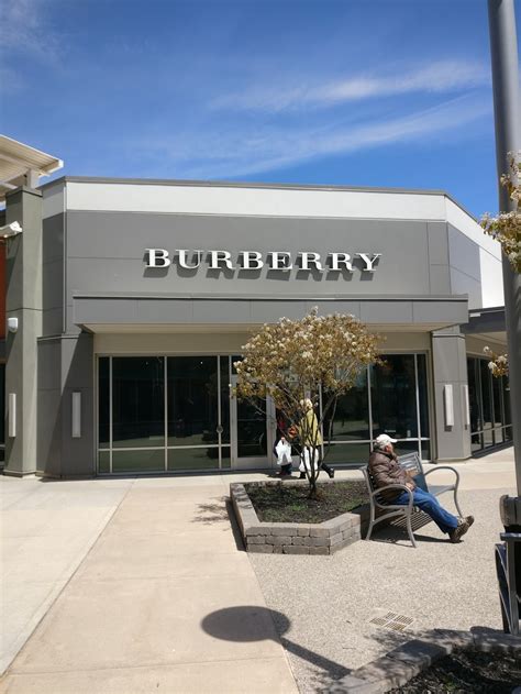 burberry mcarthur glen|burberry outlets halton hills.